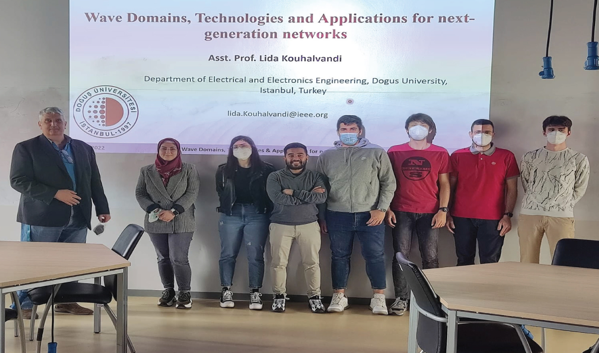 Dr. Öğr. Üyesi Lida Kouhalvandi “Wave Domains, Technologies and Applications for next-generation networks”  başlıklı konuşmasını İtalyadaki PoliTo Üniversitesinde